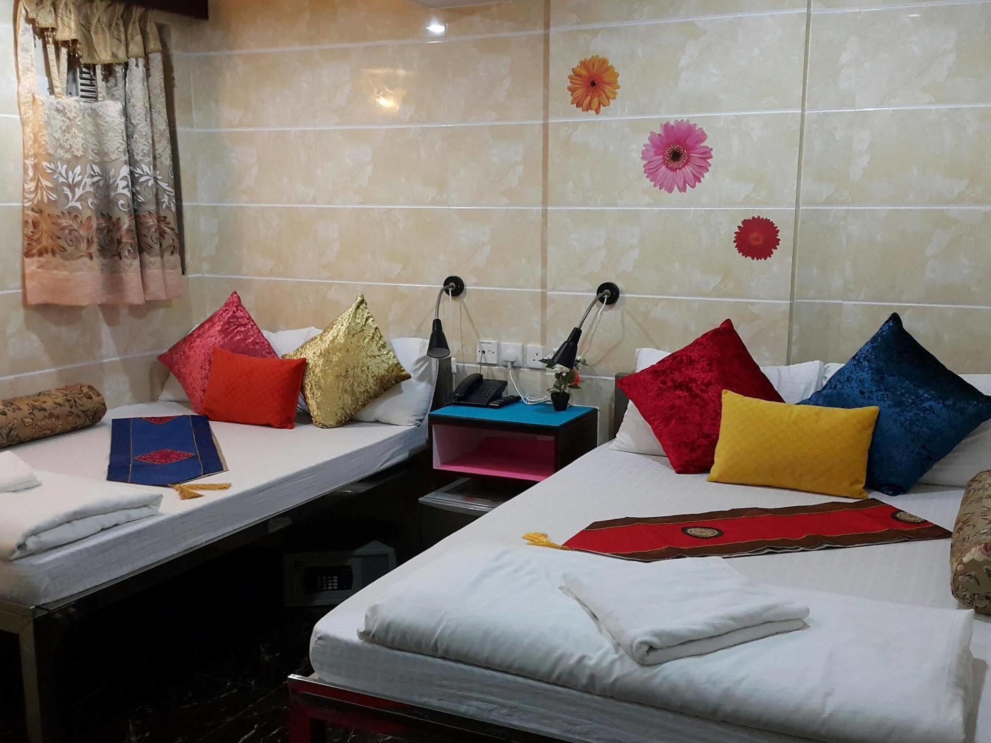 Ranjeet Guest House ฮ่องกง ภายนอก รูปภาพ